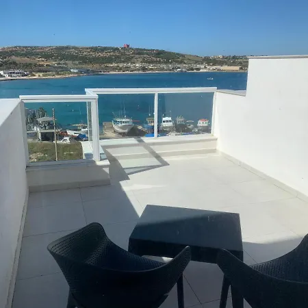 Sea View Penthouse Bay Apartment