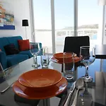 Sea View Penthouse Bay 公寓 *