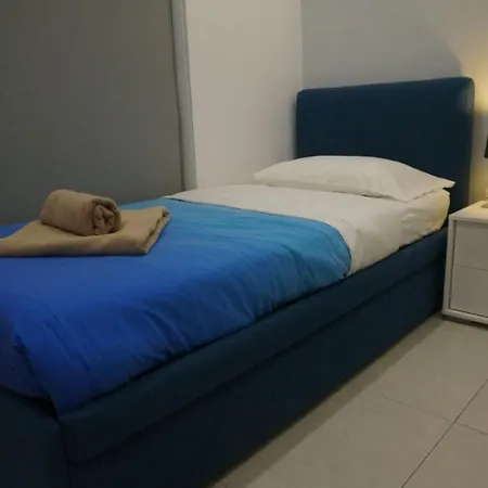 Apartament Sea View Penthouse Bay Mellieħa